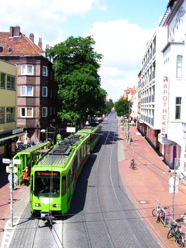 Straßenbahn in der Limmerstraße