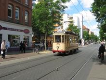 Historische Straßenbahn auf der Limmerstraße
