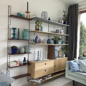 String-Regal im Wohnzimmer - neu zusammengewürfelt