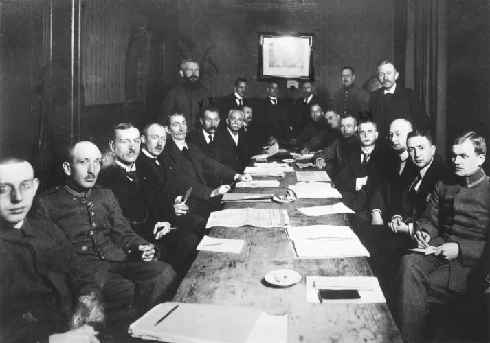 1918: Historisches Museum Hannover, Revolutions-Rätesitzung in Hannover 1918: Historisches Museum Hannover, Revolutions-Rätesitzung in Hannover