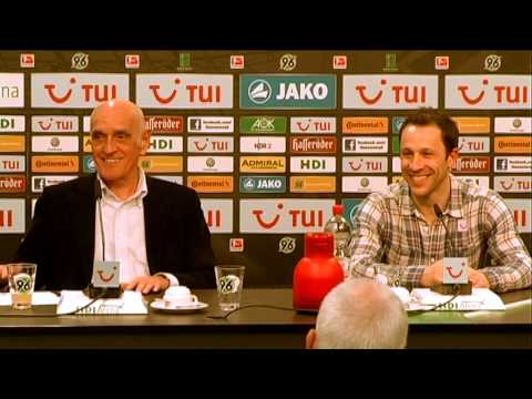 Hannover 96 Pressekonferenz vom 19.03.2014 - Steven Cherundolo beendet seine Karriere