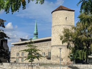 Beginenturm und Historisches Museum