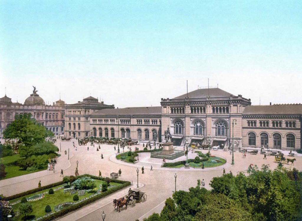 Ernst-August-Platz 1900