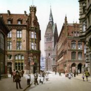 Marktkirche mit Rathaus (um 1895)