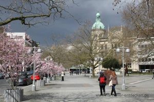 Plätze in Hannover: Der Georgsplatz im hannoverschen Bankenviertel