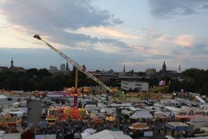 Fahrgeschäfte auf dem Schützenplatz Hannover