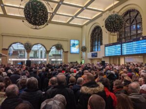 Bläserkonzert im Hauptbahnhof