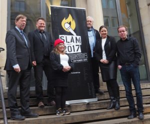 Kulturdezernent Harald Härke, Henning Chadde, Ninia Binias, Klaus Urban, Tania Rubenis von der Stiftung Sparda-Bank und Jörg Smotlacha 