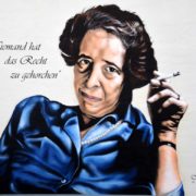 Hannah Arendt - Niemand hat das Recht zu gehorchen