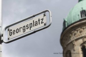 Der Georgsplatz - Beliebter Treffpunkt für Motorradfahrer