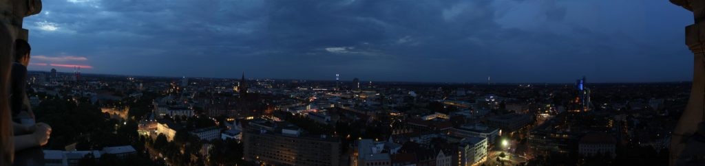 Hannover Skyline bei Nacht
