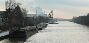 Der Nordhafen Hannover am Mittellandkanal