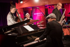 „Jazz für die Couch“- #sofakonzerte, powered by enercity 04.12.2020, Stephan Abel jazz classics
