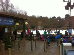 Eisbahn beim Winterzoo