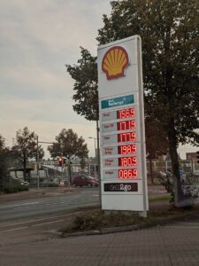 Petrol price shell in sticks