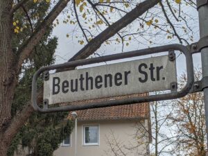 Beuthener Straße (Straßenschild)