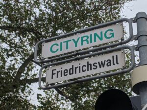 Friedrichswall (Straßenschild)