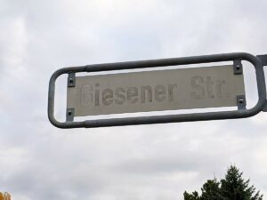 Giesener Straße (Straßenschild)