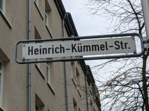 Heinrich-Kümmel-Straße (Straßenschild)