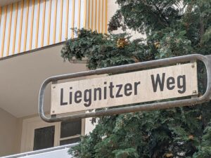 Liegnitzer Weg (Straßenschild)