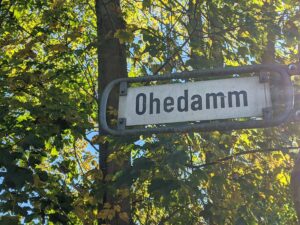 Ohedamm (Straßenschild)
