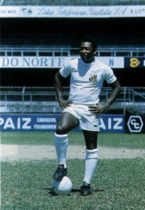 Pelé im Trikot des FC Santos (1963)
