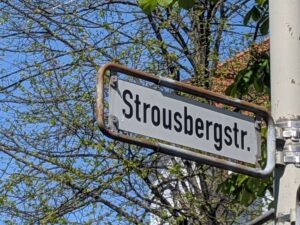 Strousbergstraße (Straßenschild)