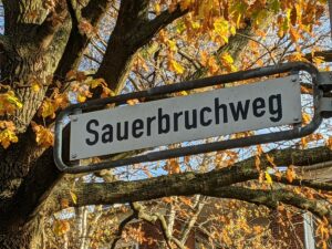Sauerbruchweg (Straßenschild)