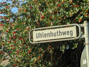 Uhlenhutweg (Straßenschild)