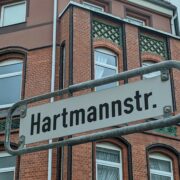Hartmannstraße (Straßenschild)
