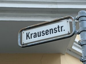 Krausenstraße (Straßenschild)