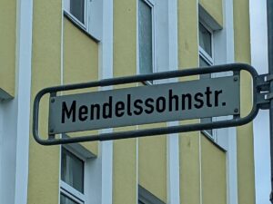 Mendelssohnstraße (Straßenschild)
