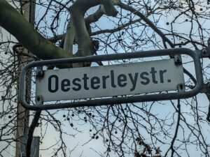 Oesterleystraße (Straßenschild)