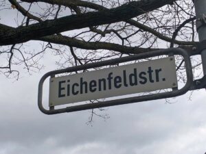 Eichenfeldstraße (Straßenschild)