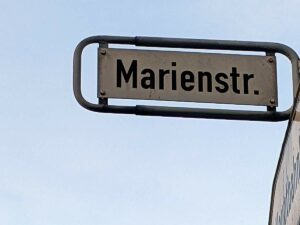 Marienstraße (Straßenschild)