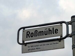 Roßmühle (Straßenschild)
