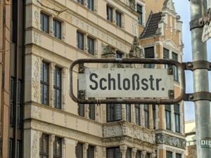 Schloßstraße (Straßenschild)