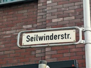 Seilwinderstraße (Straßenschild)