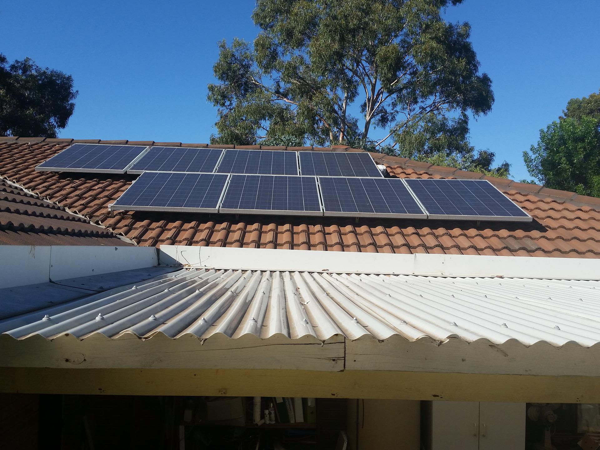 Dachflächen für Solaranlagen findet man überall