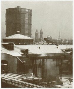 Neuer Gashochbehälter des städt. Gaswerks an der Glockssestraße. Ausgeführt von der Firma M.A.N. Foto Fuchs & Thöneböhn.
