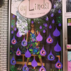 Trauer nach dem Tod von Prince in Schaufenster