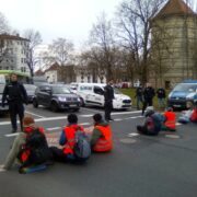 Straßenblockade am Deisterplatz
