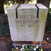 Grabstein von Rudolf Hillebrecht auf dem Engesohder Friedhof