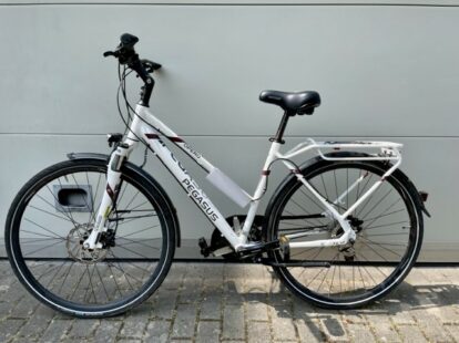 Sichergestelltes Fahrrad in der Kestnerstraße