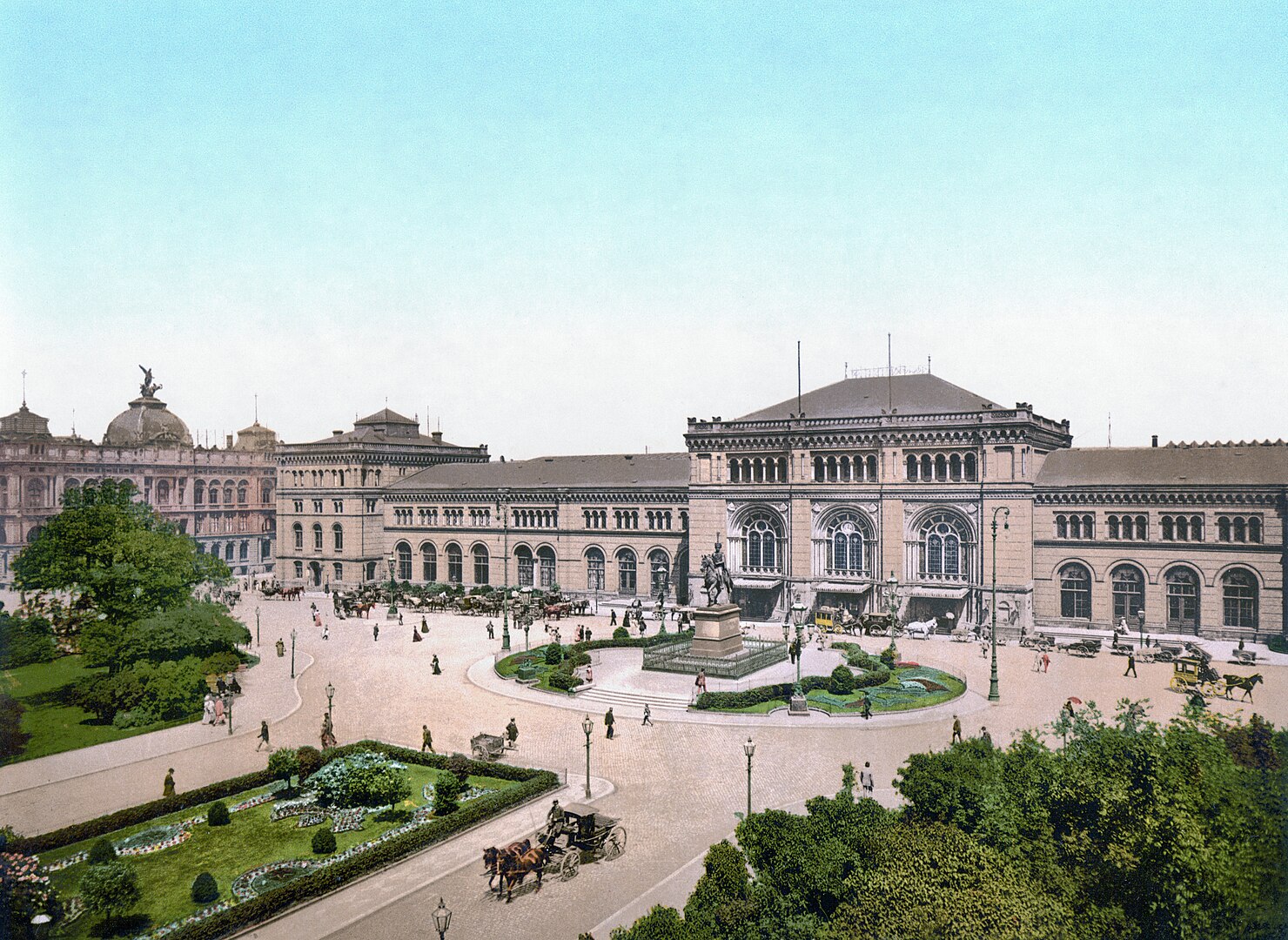 Ernst-August-Platz Hannover um 1900